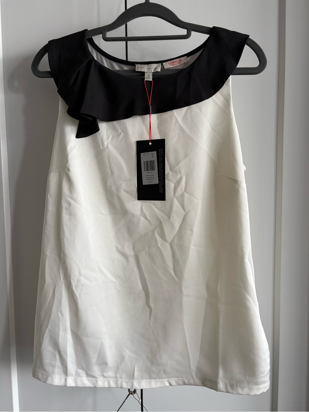 The Limited Scandal Collection blouse size M NWT